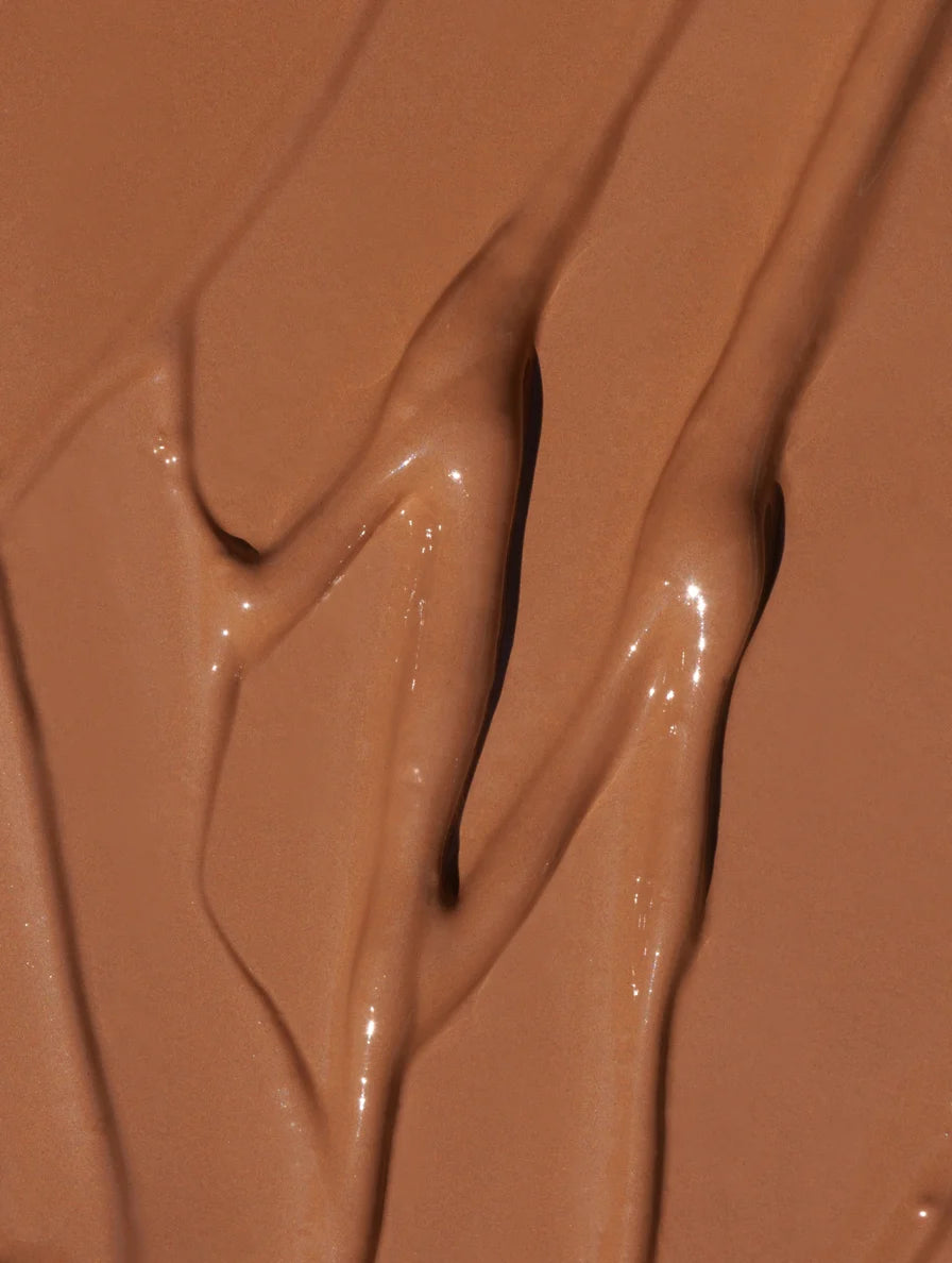 The Satin Blur Correcting Concealer, Equinox 30 Tan Neutral